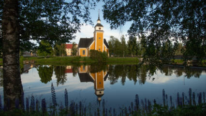 Nykarleby kyrka