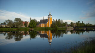Nykarleby kyrka