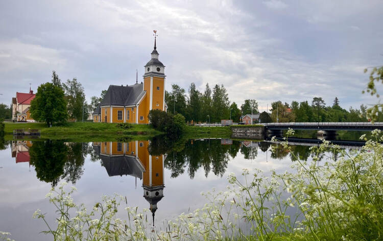 Nykarleby kyrka