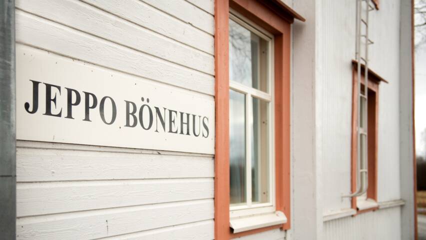 Jeppo bönehus
