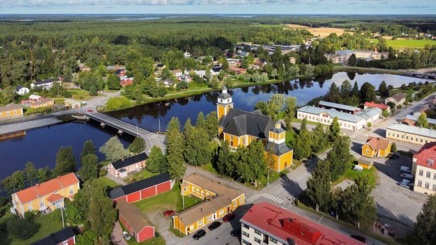 Nykarleby kyrka, augusti 2026